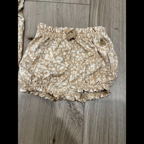4 for $20 Baby Gap two piece set size 0-3 - Picture 2 of 5